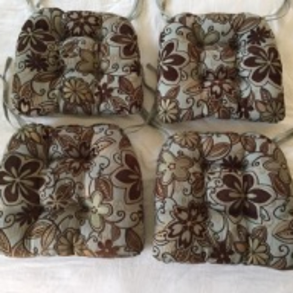 4 Seat cushions